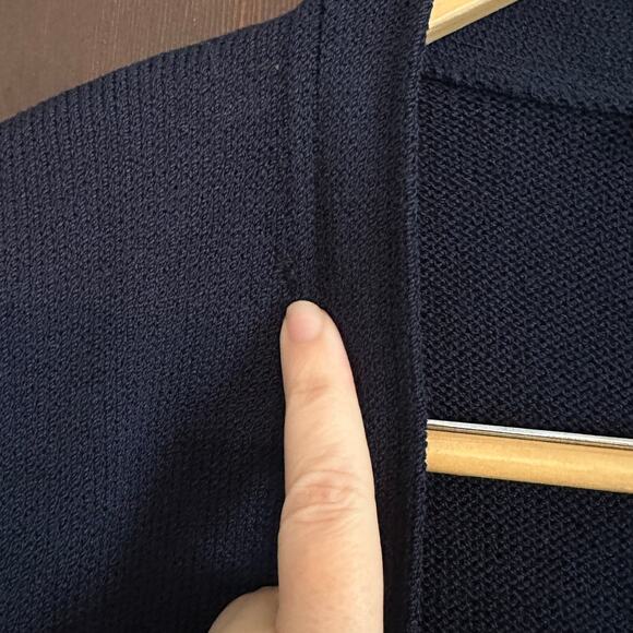 ST. JOHN | Santana Knit Navy Blue Long Cardigan with Gold & Enamel Buttons Sz M - Picture 6 of 7